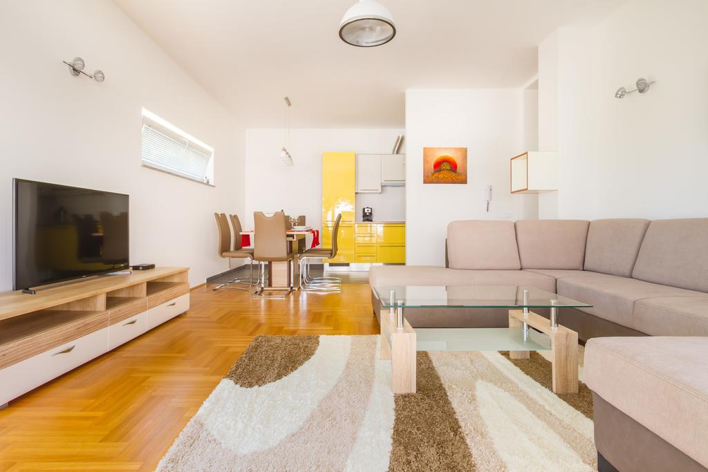 Villa Apartments Futura Vantacici Dış mekan fotoğraf