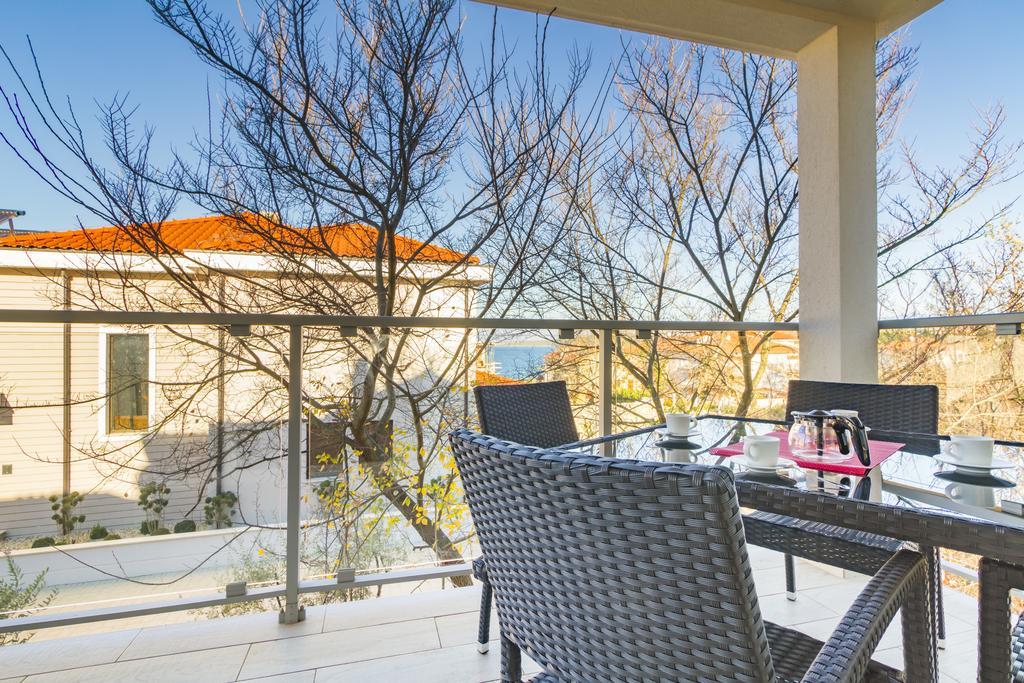 Villa Apartments Futura Vantacici Dış mekan fotoğraf